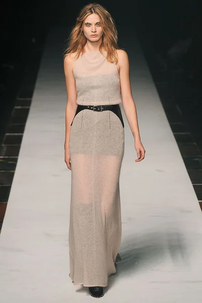 Look 26